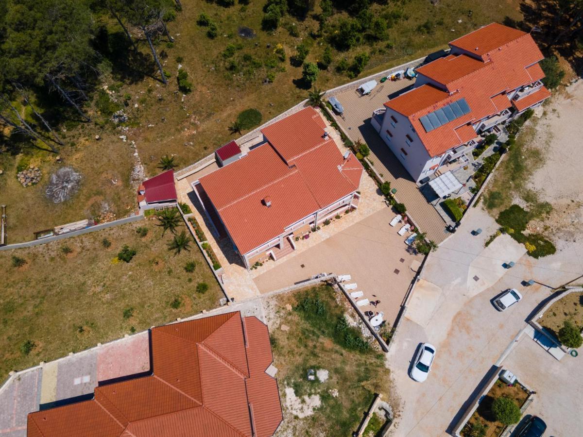 Apartments Pavic - Sapavac Vir Exteriér fotografie